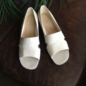 Life Stride dress shoes 9W